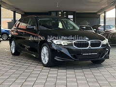 Bild des Angebotes BMW 318 i Touring Automatik*Facelift*Curved*Live*LED*