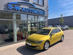 Bild des Angebotes VW Golf VIII Lim. Life TGI
