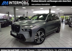 Bild des Angebotes BMW X7 M i*PANO-SKY*B&W*HUD*KRISTALL*6-SITZ*360°