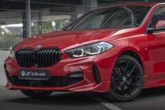 Bild des Angebotes BMW 118 i Lim.*M Sport+M-Sitze*HUD*eSitze*PANO*KAM!