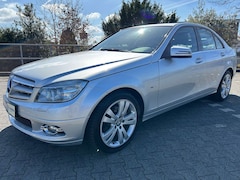 Mercedes-Benz C 180 C-Klasse Kompressor BlueEFFICIENCY Avantgarde