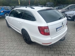 Bild des Angebotes Skoda Superb Combi Family