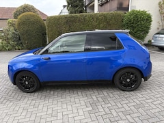 Honda e Advance-Paket