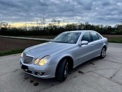 Bild des Angebotes Mercedes-Benz E 220 E 220 CDI (211.008)