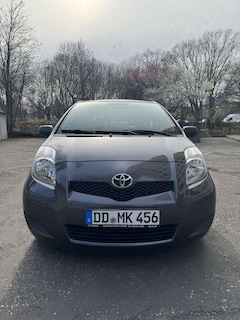 Bild des Angebotes Toyota Yaris 1.33 VVT-i Executive