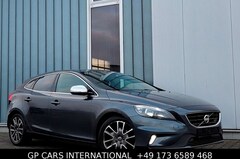 Bild des Angebotes Volvo V40 D2 R-DESIGN VOLLLEDER/NAVI/AHK/ALU/LED