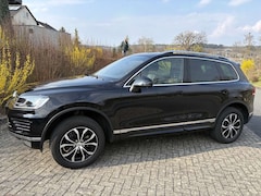 Bild des Angebotes VW Touareg Touareg 3.0 V6 TDI SCR Blue Motion DPF Automatik Terrain Tech Executive Edition