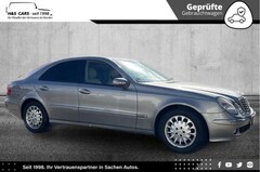 Bild des Angebotes Mercedes-Benz E 240 ELEGANCE 2H XEN LEDER MB SERVGEPFL PDC TÜV