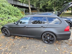 Bild des Angebotes BMW 320 320i Touring Edition Lifestyle