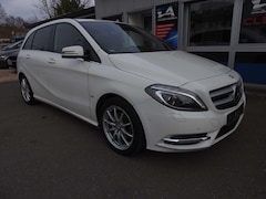 Bild des Angebotes Mercedes-Benz B 180 B-Klasse BlueEFFICIENCY Edition 1