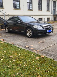 Bild des Angebotes Mercedes-Benz S 350 BlueTEC DPF 4Matic 7G-TRONIC