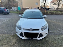 Bild des Angebotes Ford Focus Turnier 1.6 EcoBoost Start-Stopp-System Titanium