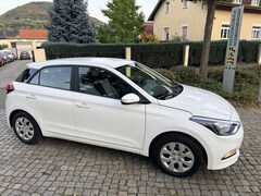 Bild des Angebotes Hyundai i20 Classic