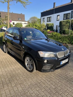 Bild des Angebotes BMW X3 xDrive30d Aut. M Paket Sport