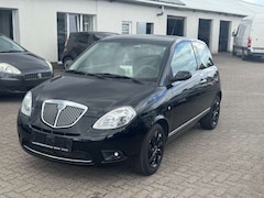 Bild des Angebotes Lancia Ypsilon 1.4