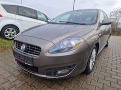Bild des Angebotes Fiat Croma 1.9 16V Multijet Dynamic  Automatik Getriebe