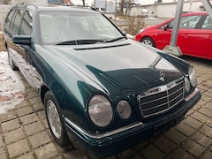 Bild des Angebotes Mercedes-Benz 230 Elegance T-Modell