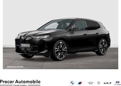 Bild des Angebotes BMW iX xDrive60 M Sport HUD ACC AHK RFK NAVI LED LM