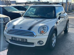 Bild des Angebotes MINI Cooper 1.6/Scheckheft Gepflegt/Tüv Neu