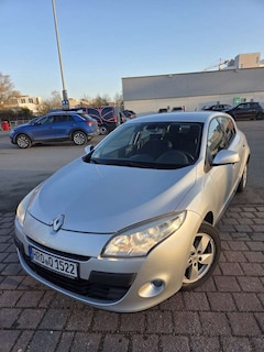 Bild des Angebotes Renault Megane 1.6 Authentique