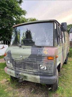 Bild des Angebotes Mercedes-Benz 500 LKW geschlossen Kasten