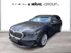 Bild des Angebotes BMW 530 e xDrive Touring HK HiFi DAB LED Komfortzg.