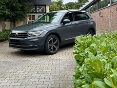 Bild des Angebotes VW Tiguan 1.5 TSI Comfortline Navi Sitzheizung AHK
