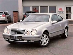 Bild des Angebotes Mercedes-Benz CLK 320 (2. HAND/LEDER/PDC/SHZ/XENON)