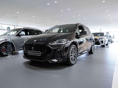 Bild des Angebotes BMW 223 Active Tourer i M Sport, Pro, Panoramaglasdach, Pa