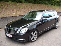 Bild des Angebotes Mercedes-Benz E 220 CDI Kombi *AVANTGARDE*NAVI*AHK*BI-XENON