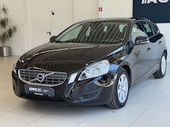 Bild des Angebotes Volvo V60 Kombi Kinetic