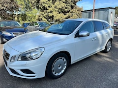 Bild des Angebotes Volvo V60 R-Design