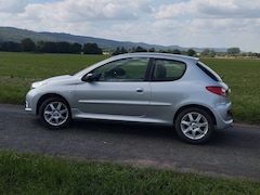 Bild des Angebotes Peugeot 206 206+ 3-Türer 206+ 75