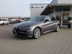 Bild des Angebotes Alfa Romeo Giulia Sprint Q4 *Matrix LED/DAB/NAV/RfK/ACC/PDC/Metallic