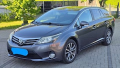 Bild des Angebotes Toyota Avensis Avensis Combi 2.0 D-4D Edition