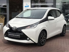 Bild des Angebotes Toyota Aygo Team D x-play 1.Hand Kamera Tempomat