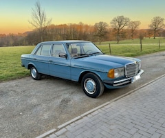 Bild des Angebotes Mercedes-Benz 240 D
