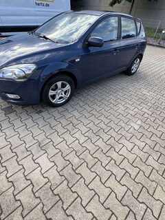 Bild des Angebotes Kia Ceed / cee'd 1.4 CVVT Attract