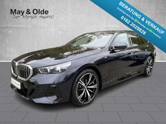 Bild des Angebotes BMW 520 i M Sport AHK Navi HarmanKardon LED ACC Mehrzonenk