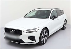 Bild des Angebotes Volvo V60 T6 AWD Ultra Dark Recharge Plug-In Hybrid *AHK*Business-Paket*