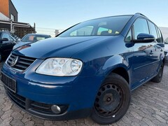 Bild des Angebotes VW Touran 2.0  7-Sitze,Klimaanlage,AHK