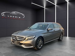 Bild des Angebotes Mercedes-Benz C 300 / AHK / NAVI / 2 HAND / LED / LEDER/KOMBI