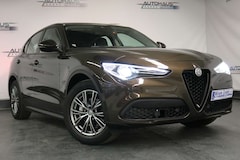Bild des Angebotes Alfa Romeo Stelvio Super*1HAND*AHK*NAVI*LEDER*KAMERA*PDC*Xenon*uvm
