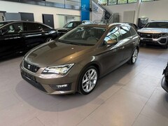 Bild des Angebotes SEAT Leon ST FR 2.0 TDI AUT. LED/PANO/NAVI/PDC/18"