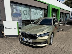 Bild des Angebotes Skoda Superb Combi L&K