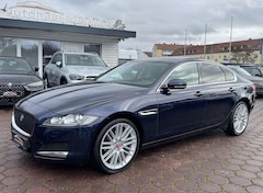 Bild des Angebotes Jaguar XF 25d Prestige NAVI LEDER PANO RFKA TWA