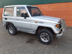 Bild des Angebotes Toyota Land Cruiser LJ 70 - 2,4 TD - sehr gesund