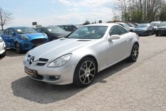 Bild des Angebotes Mercedes-Benz SLK 200 CABRIO PDC NAVI VOLLEDER ALU H&K