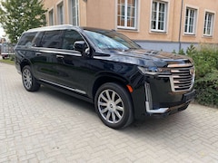 Cadillac Escalade ESV 4WD V8 Premium Platinum