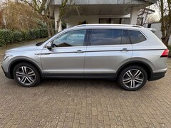 Bild des Angebotes VW Tiguan Allspace Allspace+2.0+TDI+SCR+4Motion+DSG+Elegance+AHK+Pano